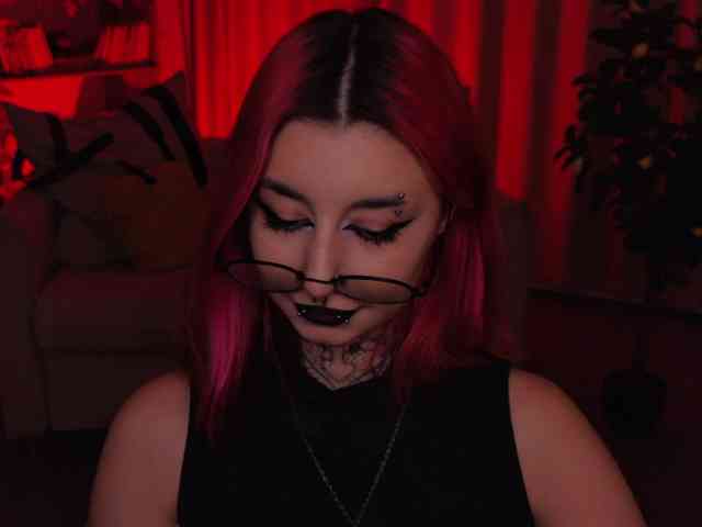 MistressMarcelline MistressMarcelline