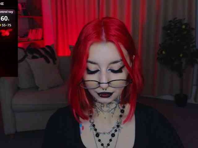 MistressMarcelline webcam