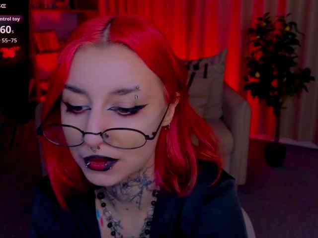 MistressMarcelline webcam