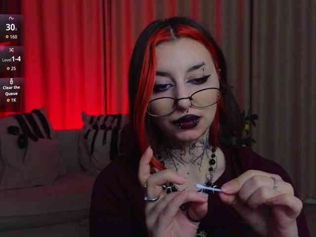 MistressMarcelline webcam