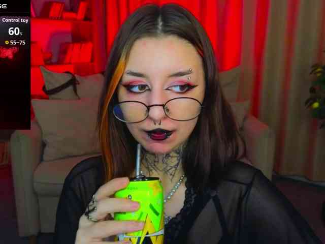 MistressMarcelline webcam