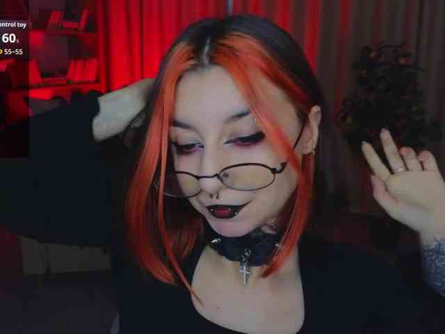 MistressMarcelline webcam