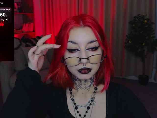 MistressMarcelline webcam