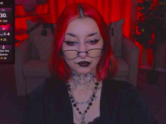 MistressMarcelline webcam
