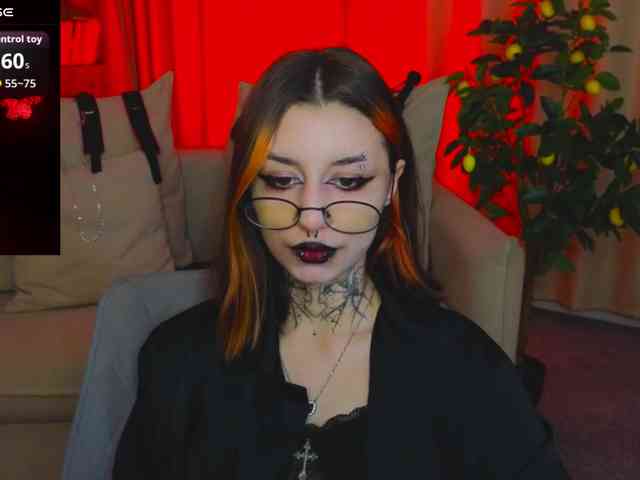 MistressMarcelline webcam