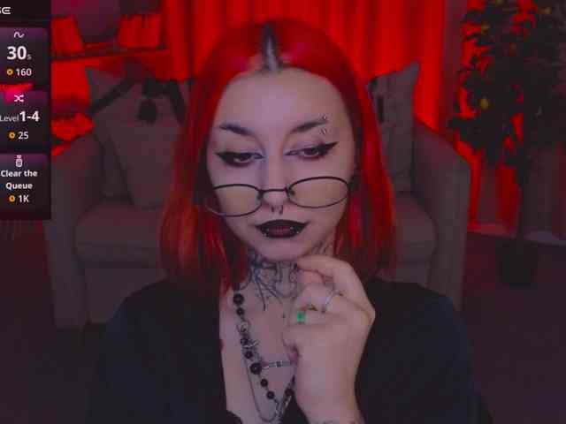 MistressMarcelline webcam