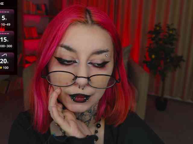 MistressMarcelline webcam
