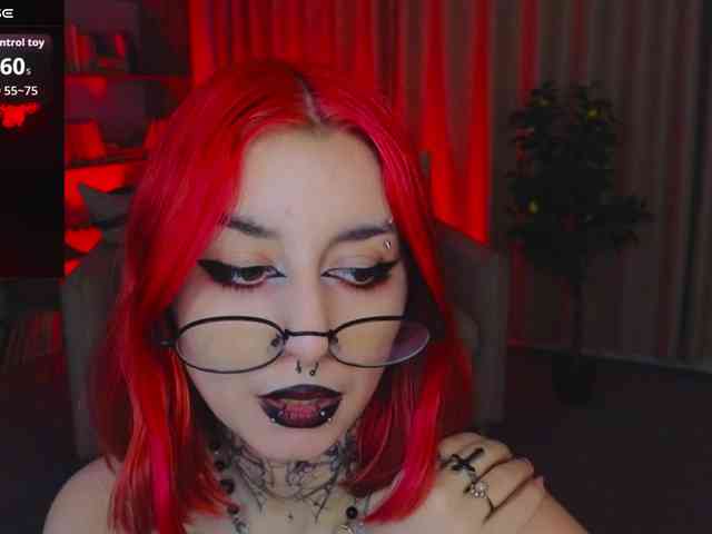 MistressMarcelline webcam