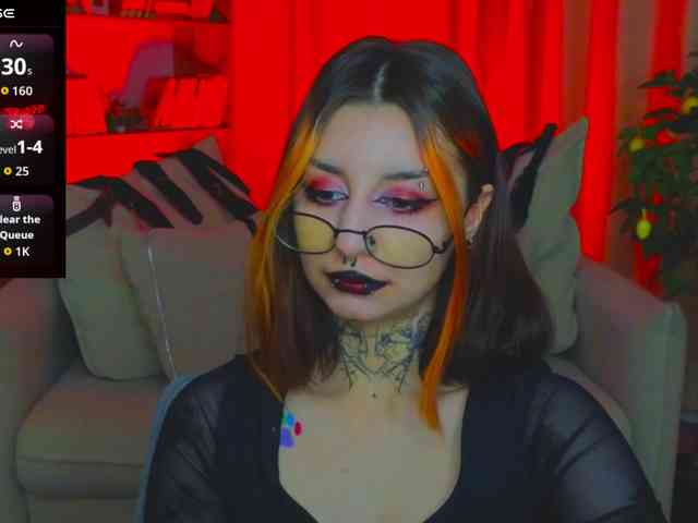 MistressMarcelline webcam