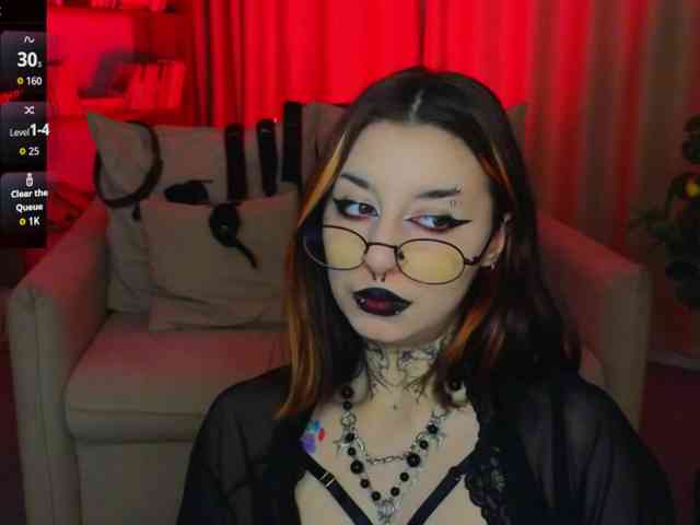MistressMarcelline webcam