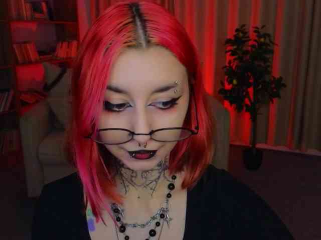 MistressMarcelline - Girl 
