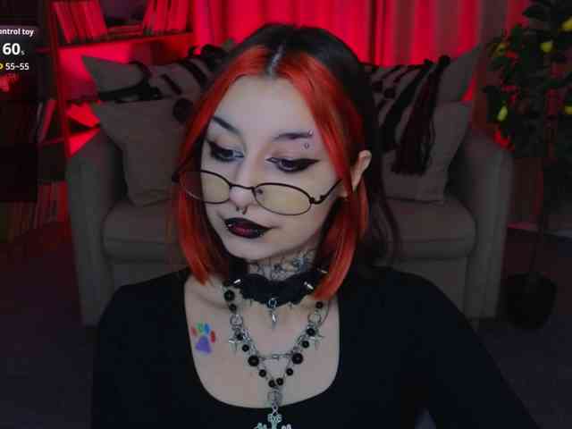 MistressMarcelline webcam