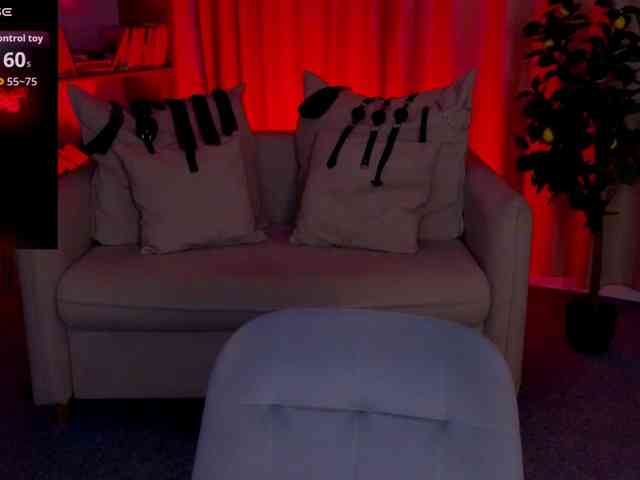MistressMarcelline webcam