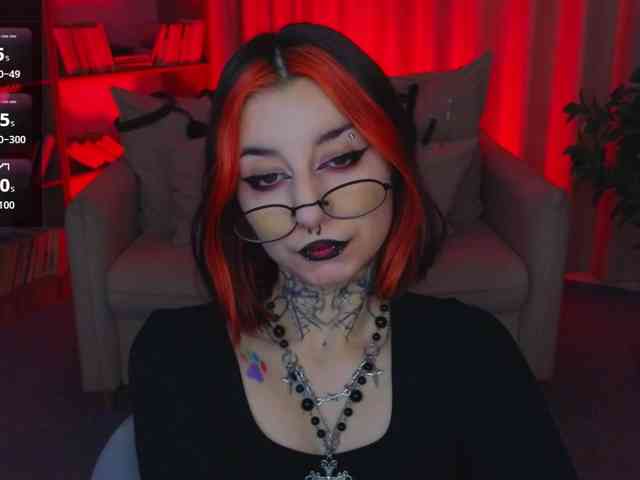 MistressMarcelline webcam