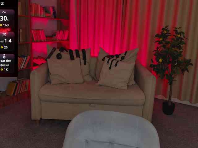 MistressMarcelline webcam