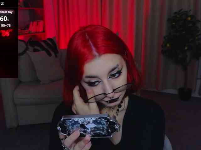 MistressMarcelline webcam
