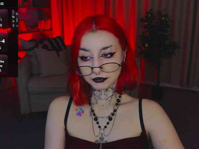 MistressMarcelline webcam