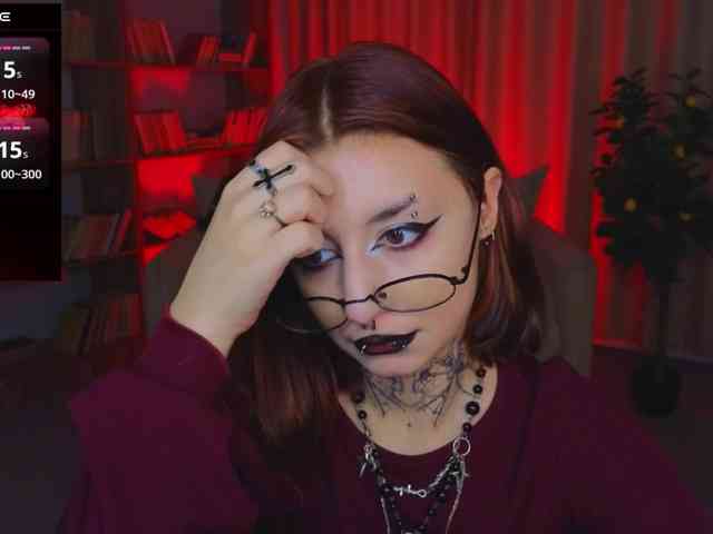 MistressMarcelline webcam