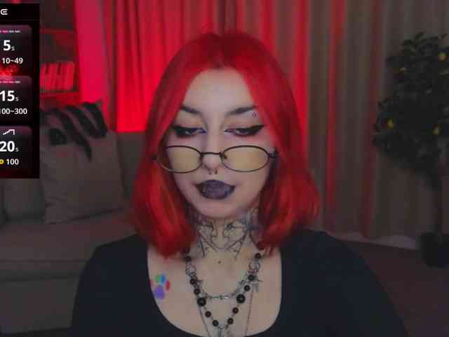 MistressMarcelline webcam