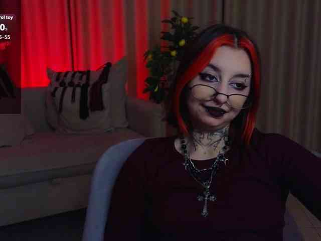 MistressMarcelline webcam