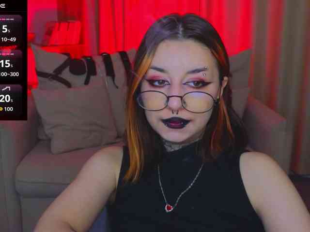 MistressMarcelline webcam