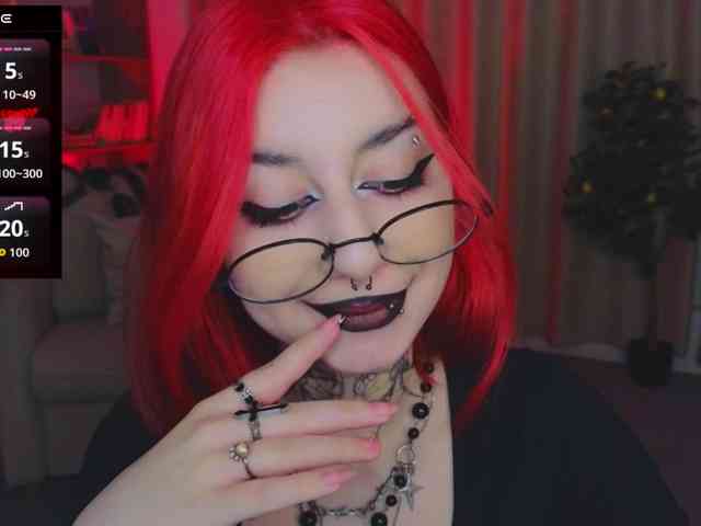 MistressMarcelline webcam