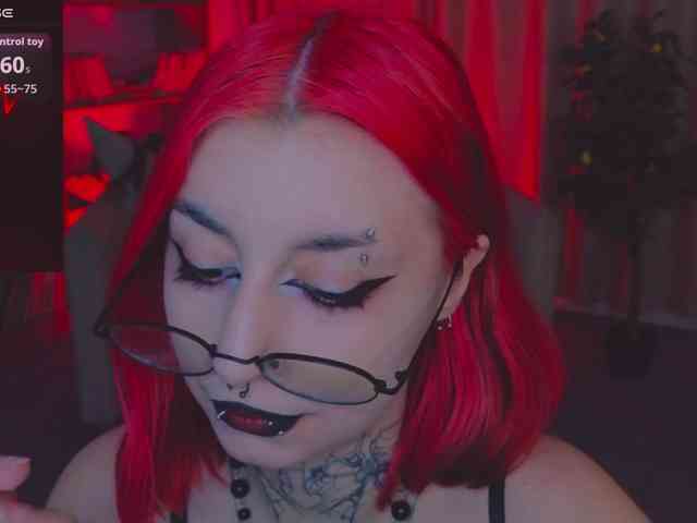 MistressMarcelline webcam