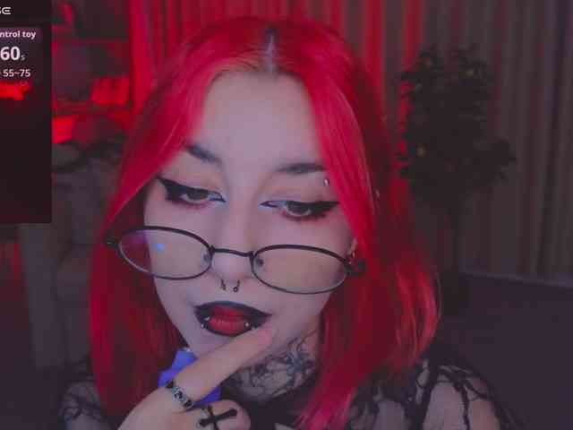 MistressMarcelline webcam