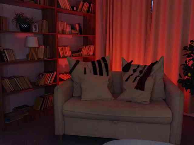 MistressMarcelline webcam