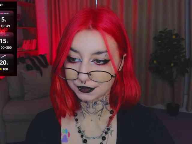 MistressMarcelline webcam