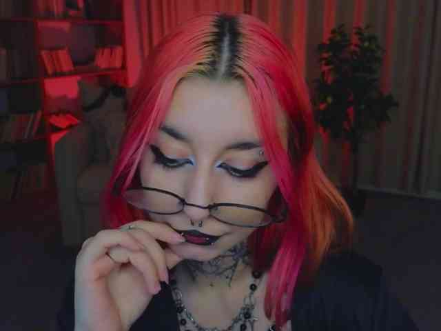 MistressMarcelline webcam