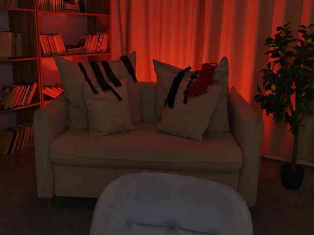 MistressMarcelline webcam
