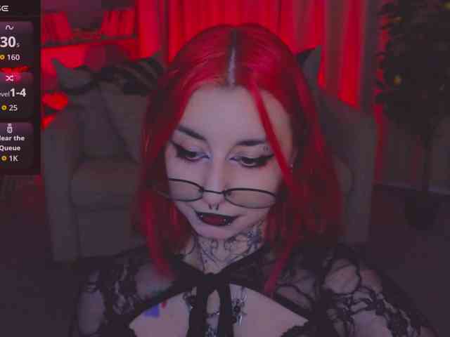 MistressMarcelline webcam