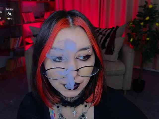 MistressMarcelline webcam