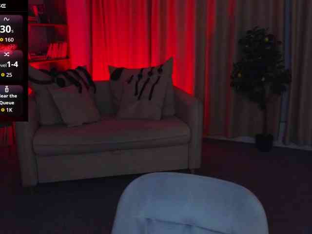 MistressMarcelline webcam