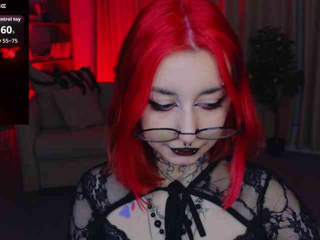 MistressMarcelline webcam
