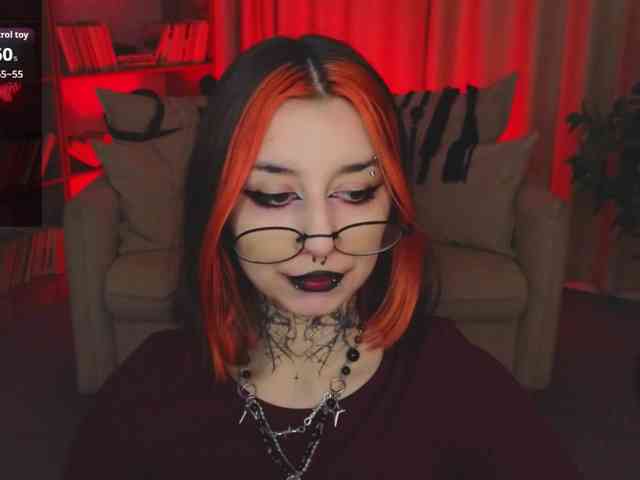 MistressMarcelline webcam