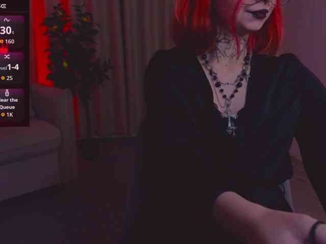 MistressMarcelline webcam