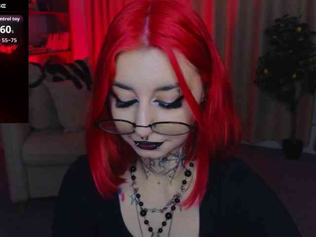 MistressMarcelline webcam