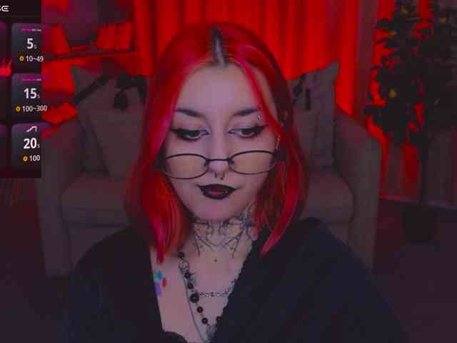 MistressMarcelline webcam