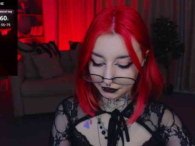 MistressMarcelline webcam