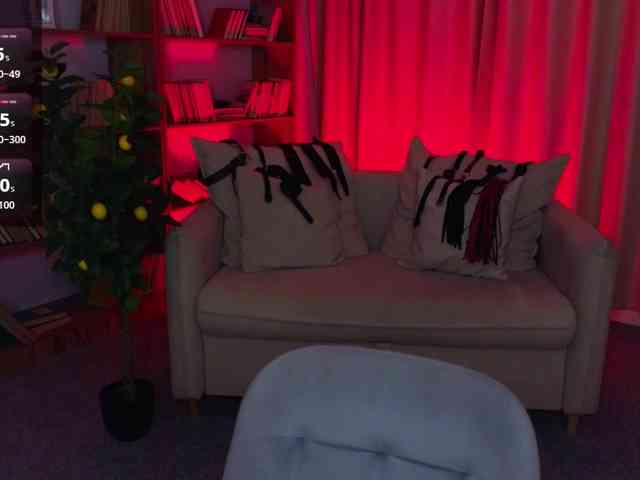MistressMarcelline webcam