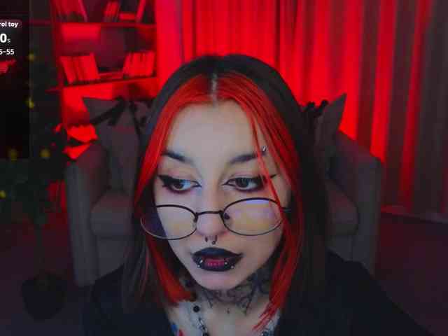 MistressMarcelline webcam