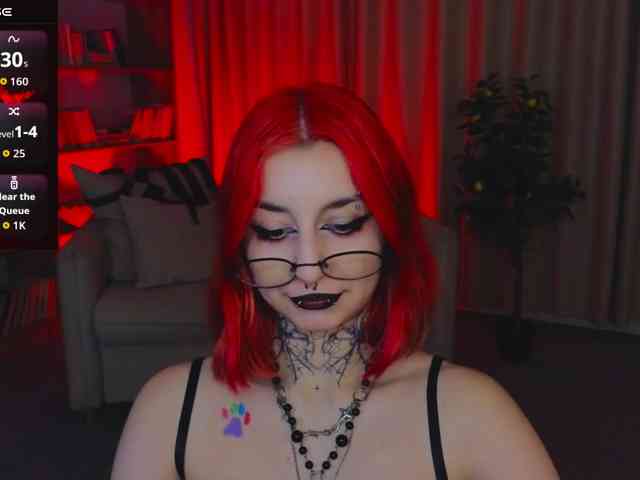 MistressMarcelline webcam