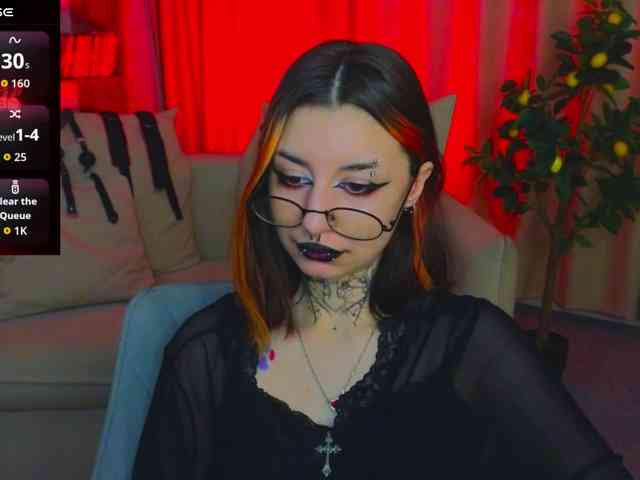 MistressMarcelline webcam