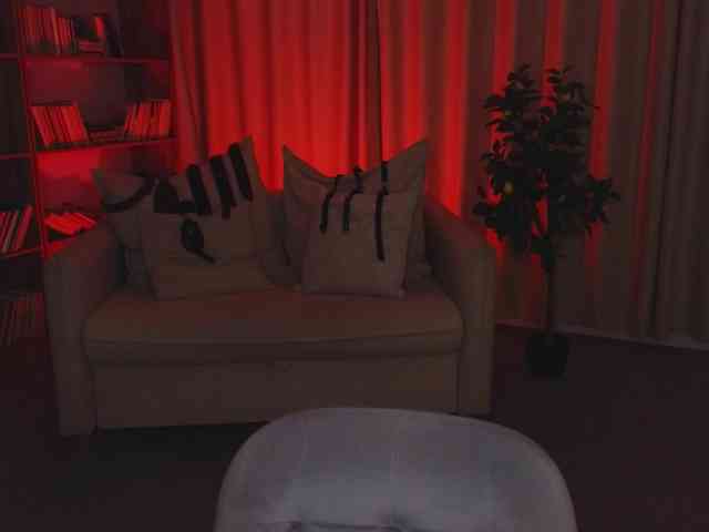 MistressMarcelline webcam
