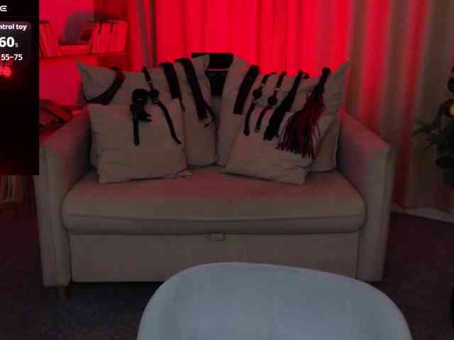 MistressMarcelline webcam