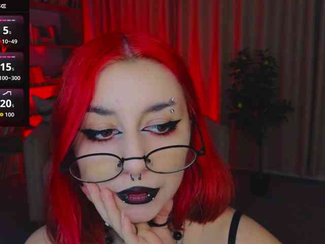 MistressMarcelline webcam
