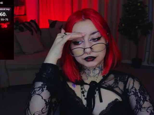 MistressMarcelline webcam