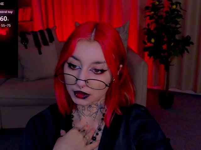 MistressMarcelline webcam